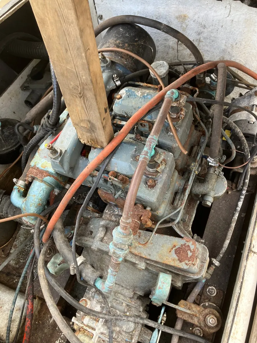 DIESEL 14HP PETTER MINI TWIN INBOARD BOAT ENGINE - Image 2