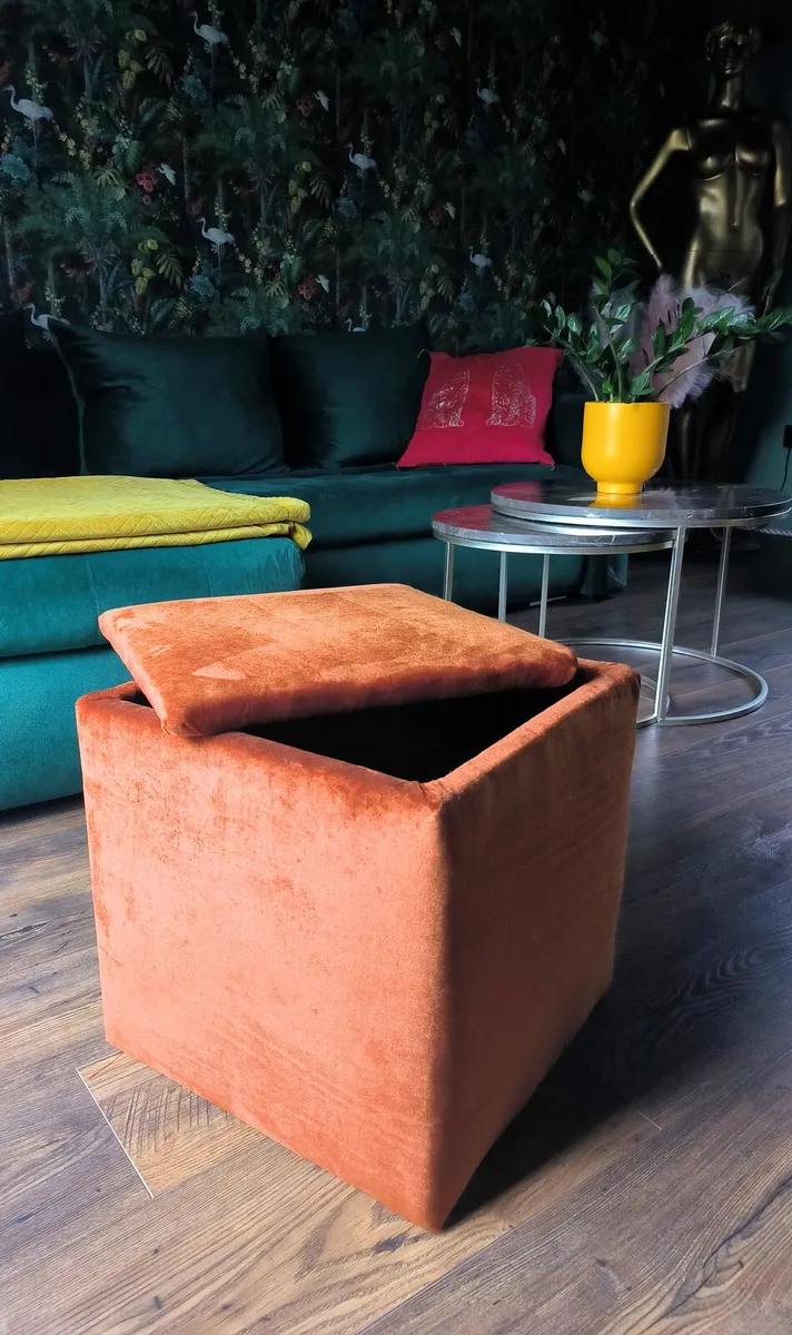 Storage stool - Image 1