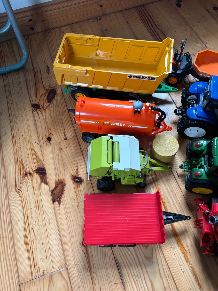 Toy tractors, Trailers, Van - Image 2