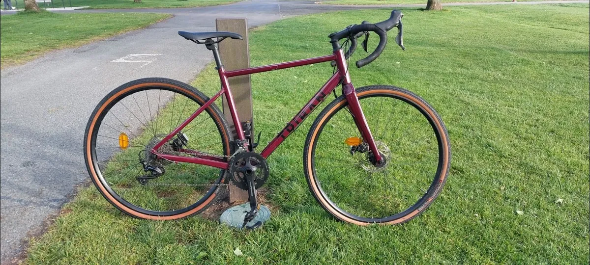 'New' Triban 520 Gravel Bike at half price - Image 1