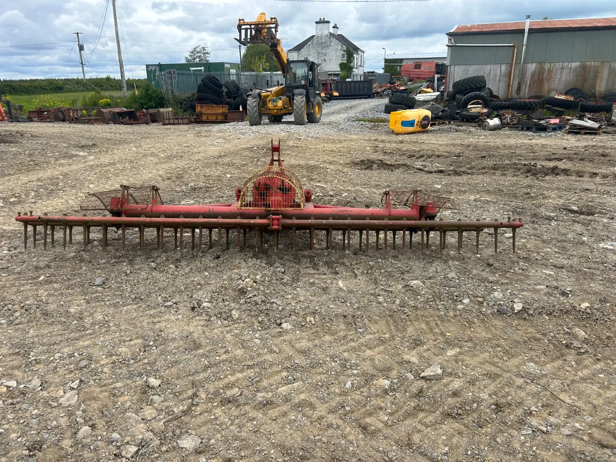 Vicon Power Harrow for sale. - Image 3