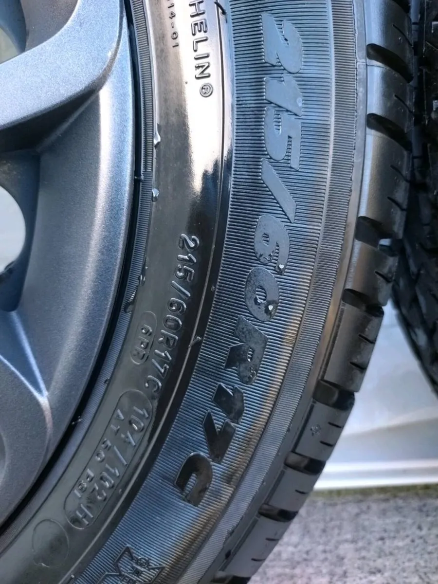 Brand new genuine Vauxhall vivaro wheels with tyre - Image 4