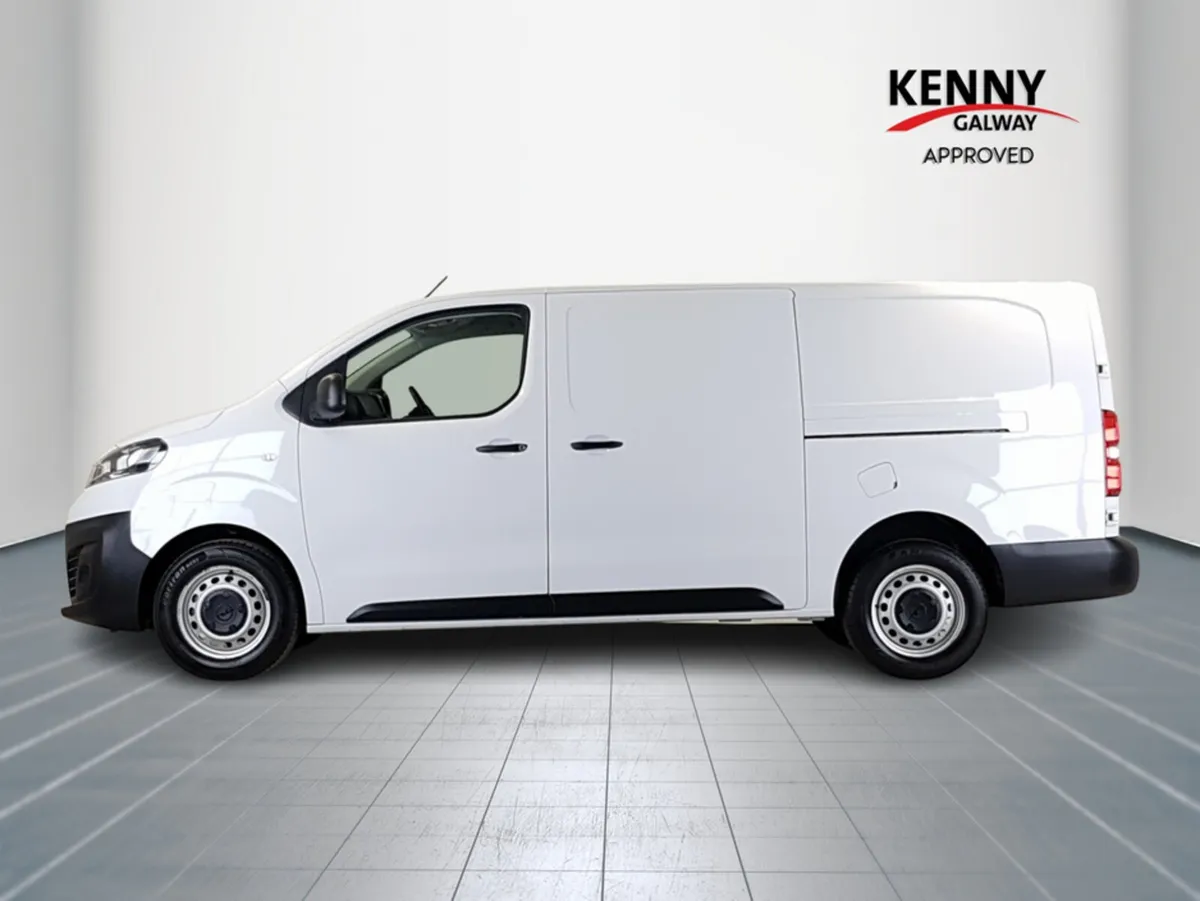 Opel Vivaro L2H1-1.5 100PS-DIE-6SP MAN 2DR - Image 4