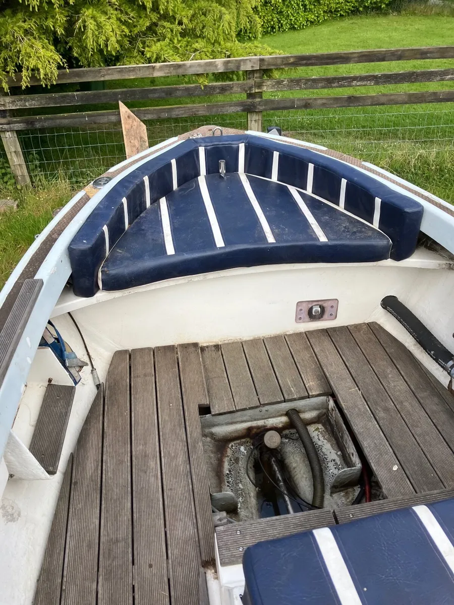 FISHING BOAT17FT TRIPLE KEEL FOR STABILITY - Image 4