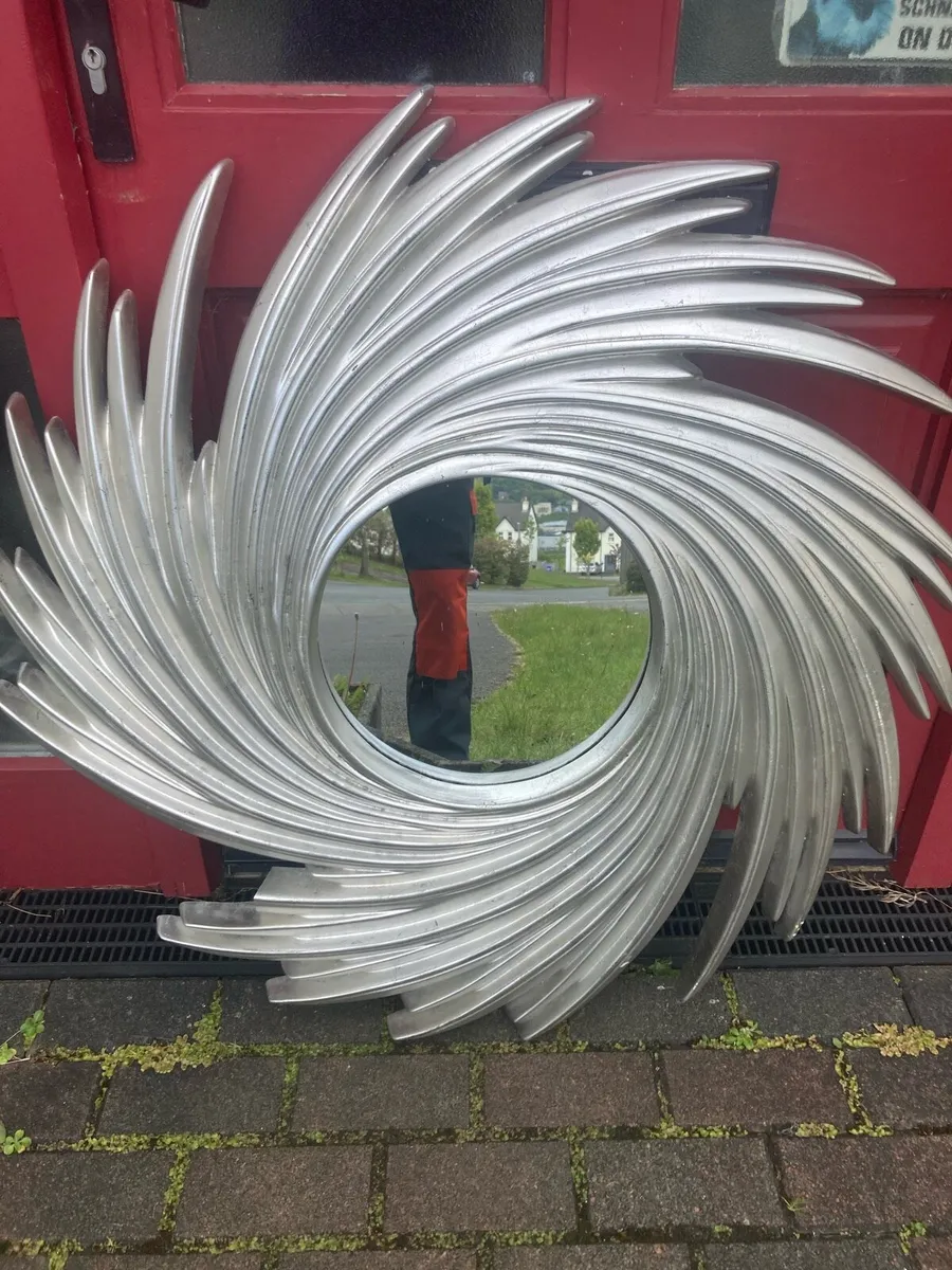 Sunburst swirl mirror