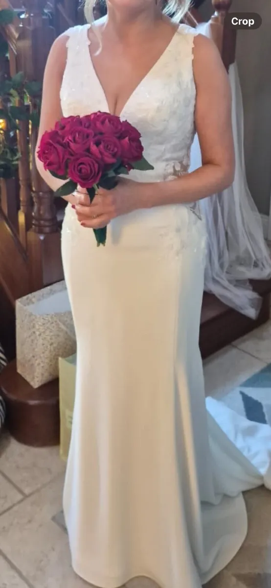 Wedding dress - Image 2