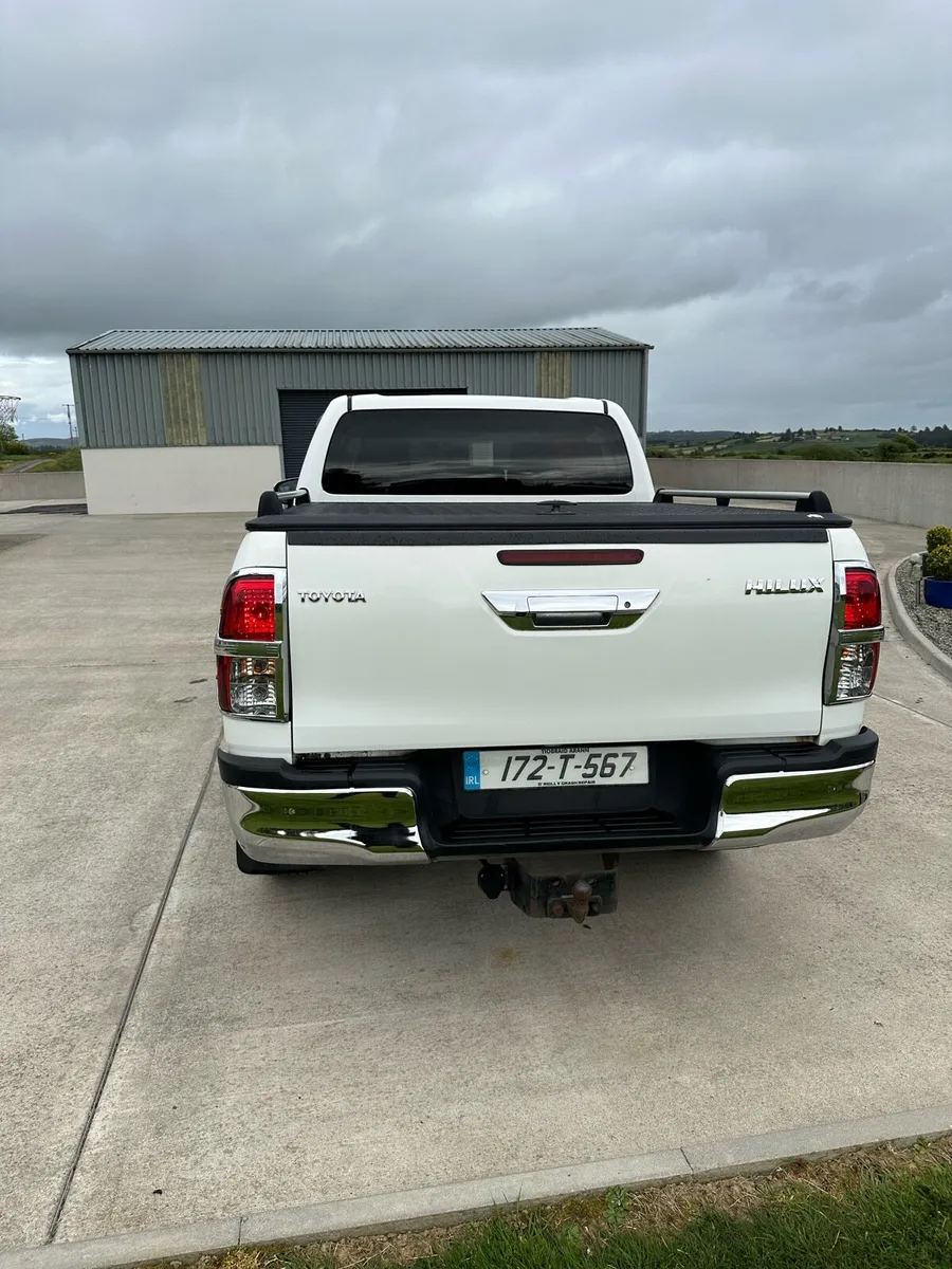 Toyota hilux - Image 4