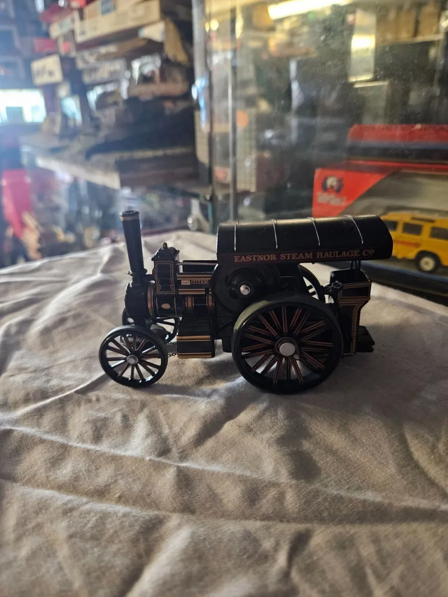 Corgi Steam Traction Engine Circus - Image 1