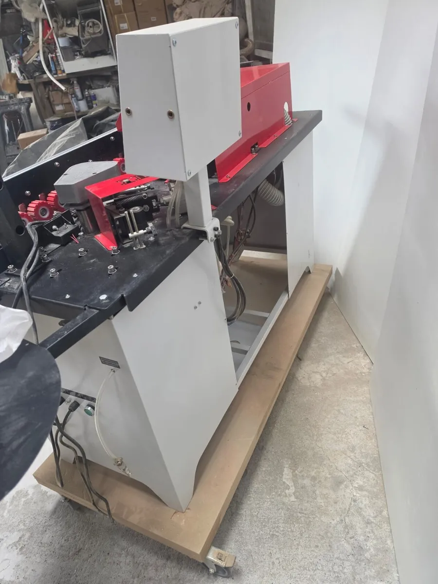 Edge banding machine - Image 4