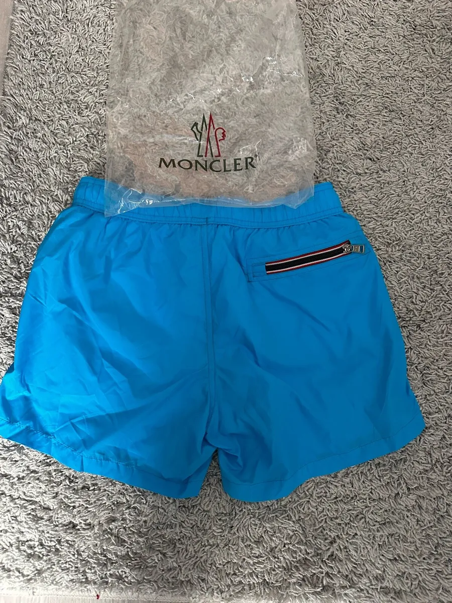 Moncler Shorts - Image 2