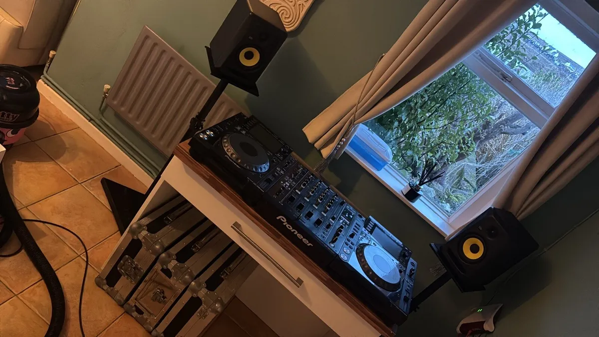 Pioneer dj - Image 1