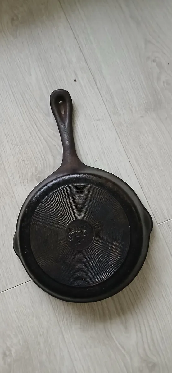 Antique pan - Image 3
