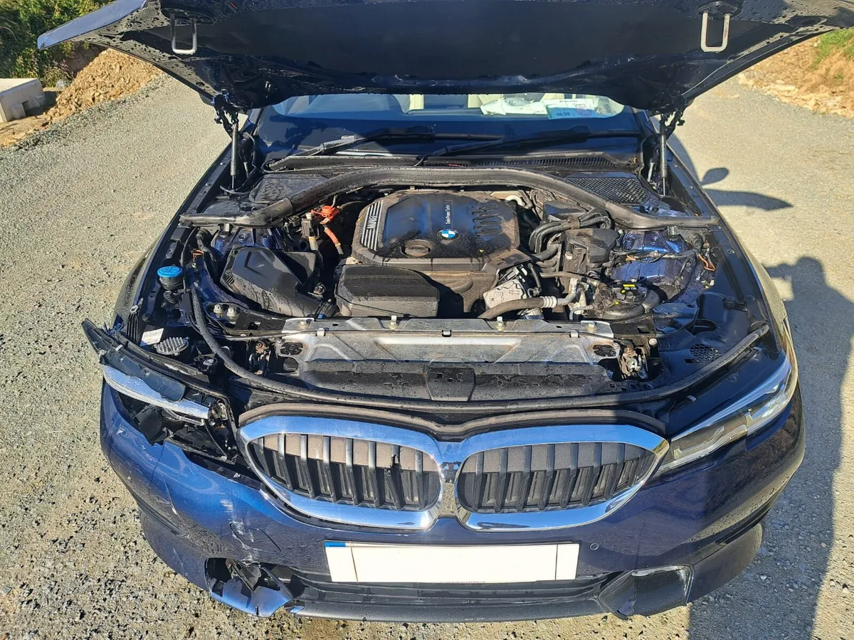 Bmw 318d 2019 light damage - Image 3