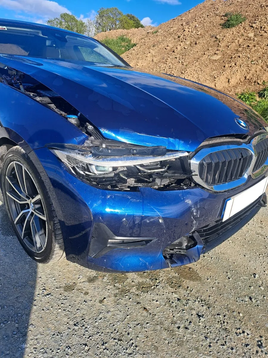 Bmw 318d 2019 light damage - Image 2