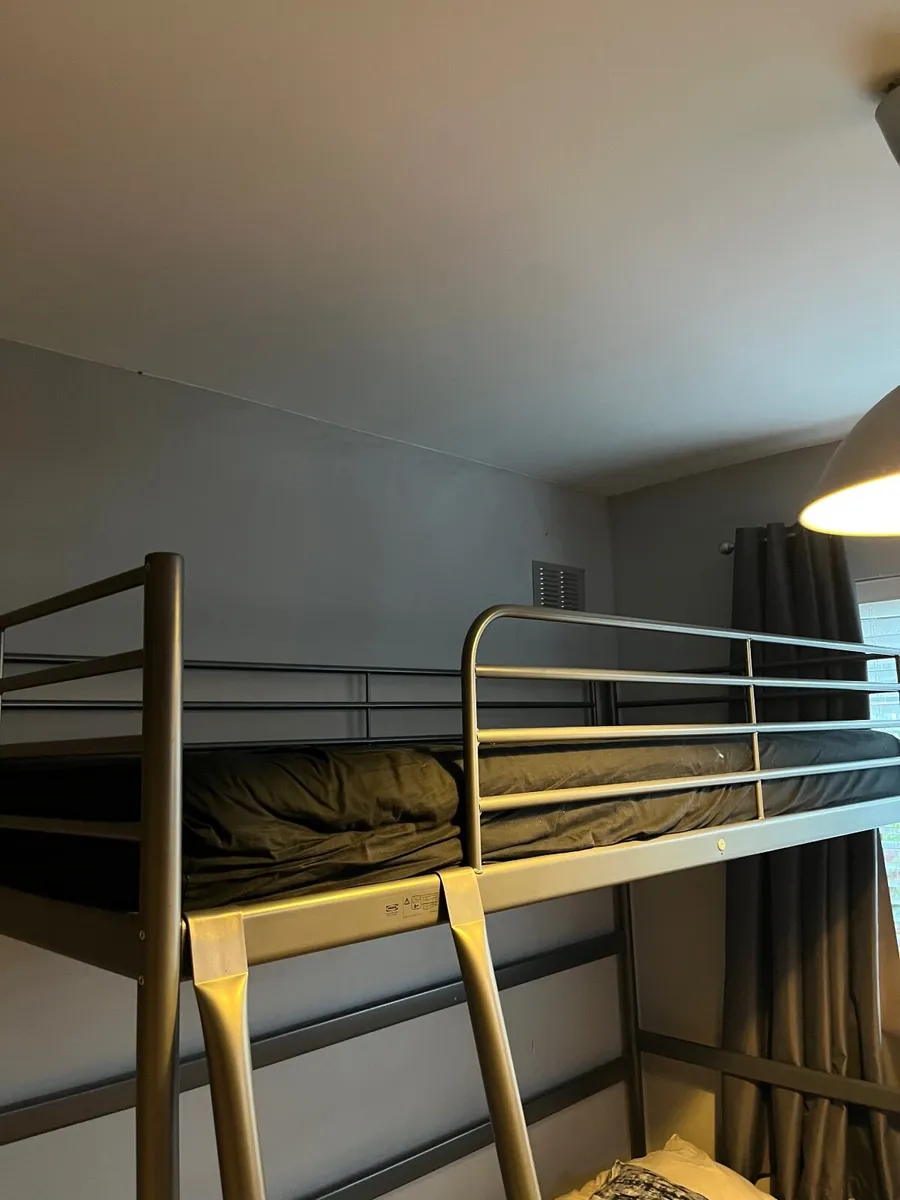 Loft bed - Image 1