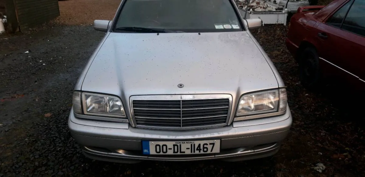Car - Image 4
