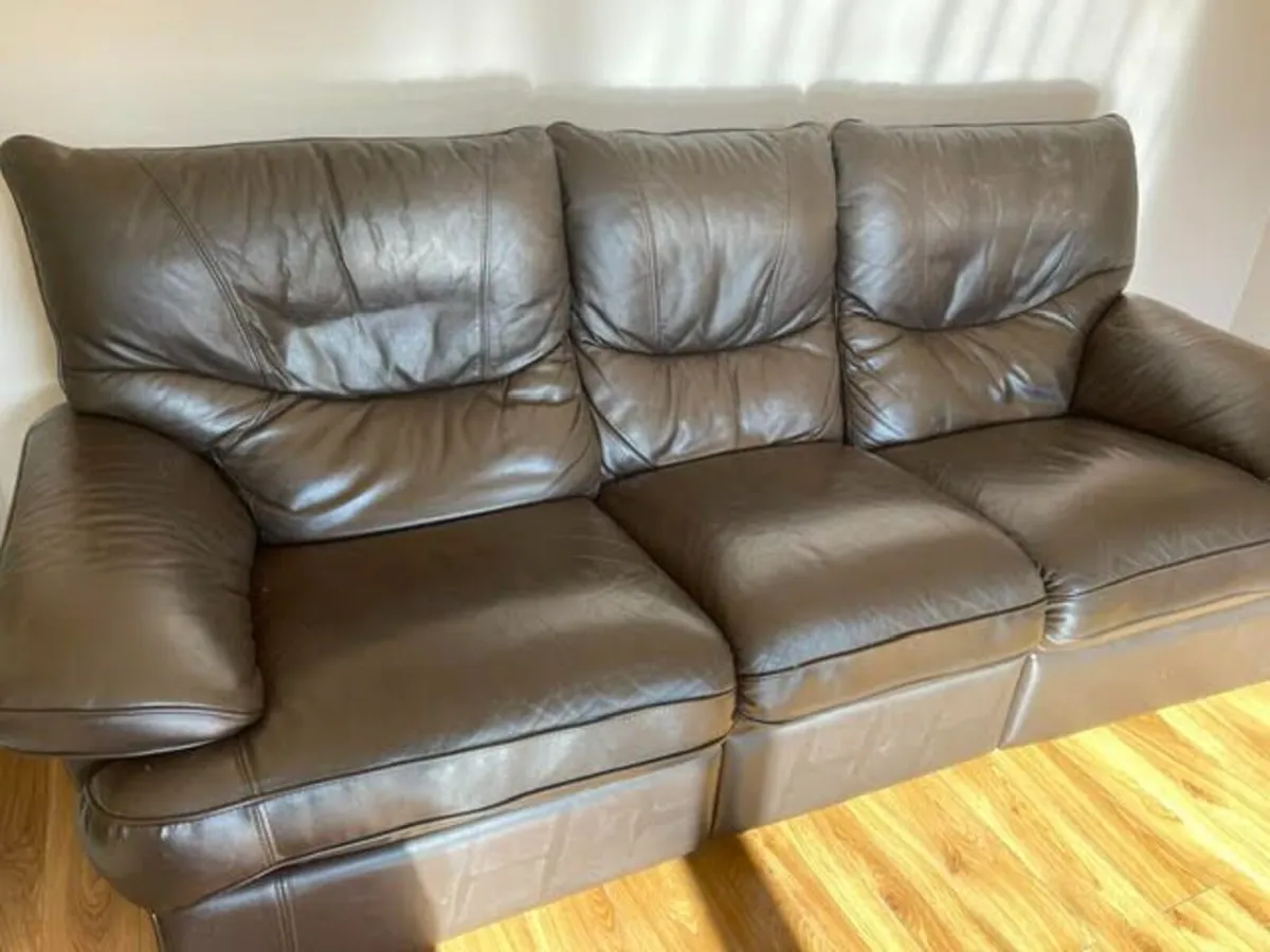 Free leather swivel love seat & leather couch - Image 3