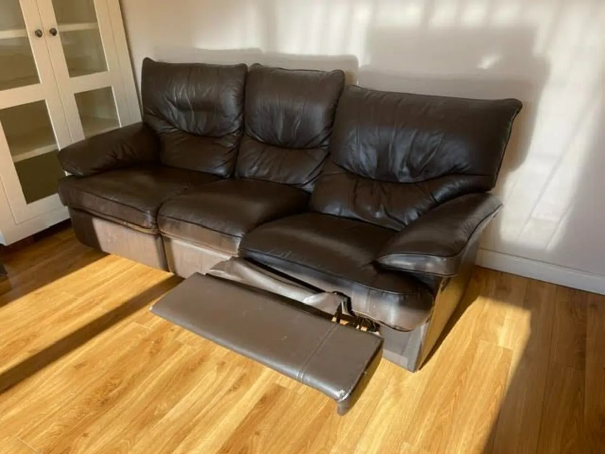 Free leather swivel love seat & leather couch - Image 4