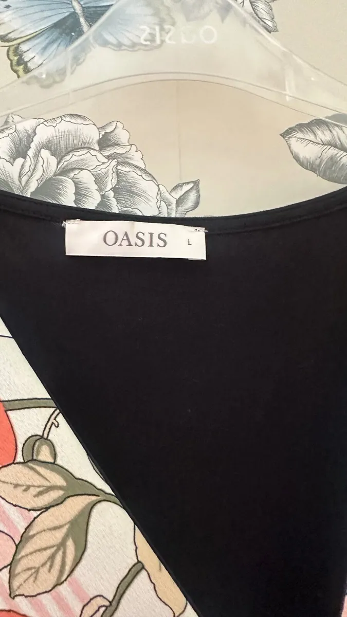 Women’s top - Image 2