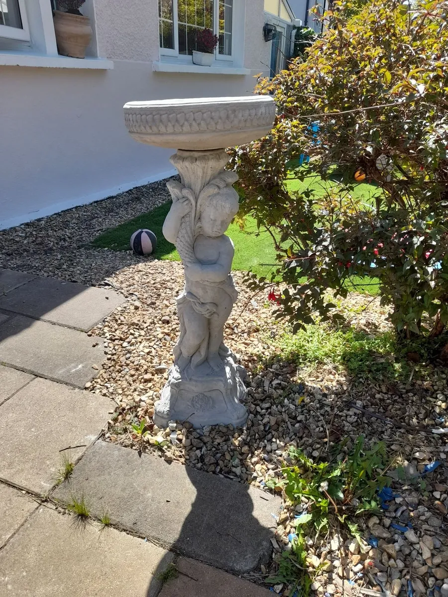 Bird Bath - Brand New - Only 85 - Image 4