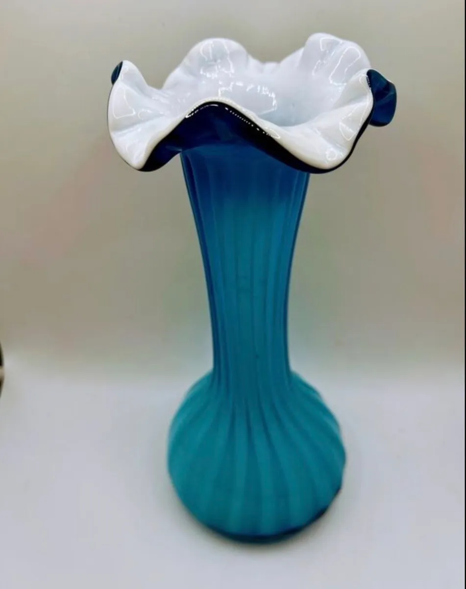 Vintage 1970s art glass - marine blue ribbon vase - Image 3