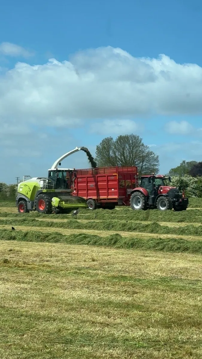 Full time tractor driver wanted