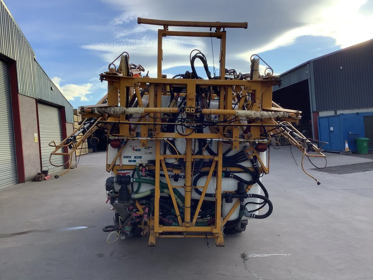 Knight Sprayer - Image 1