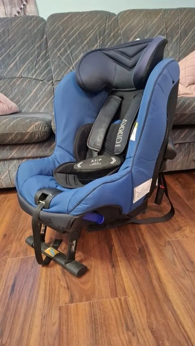 Axkid Minikid 2