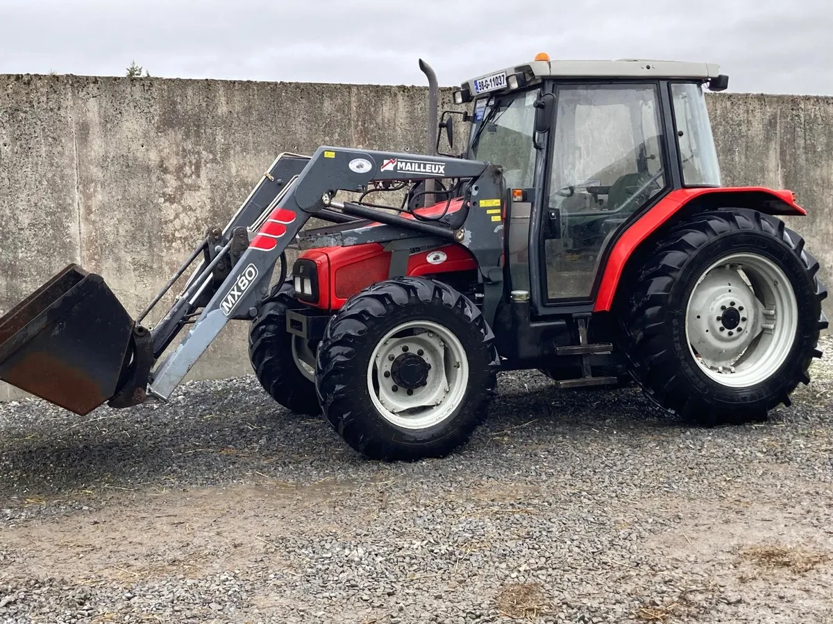 Massey Ferguson - Image 1