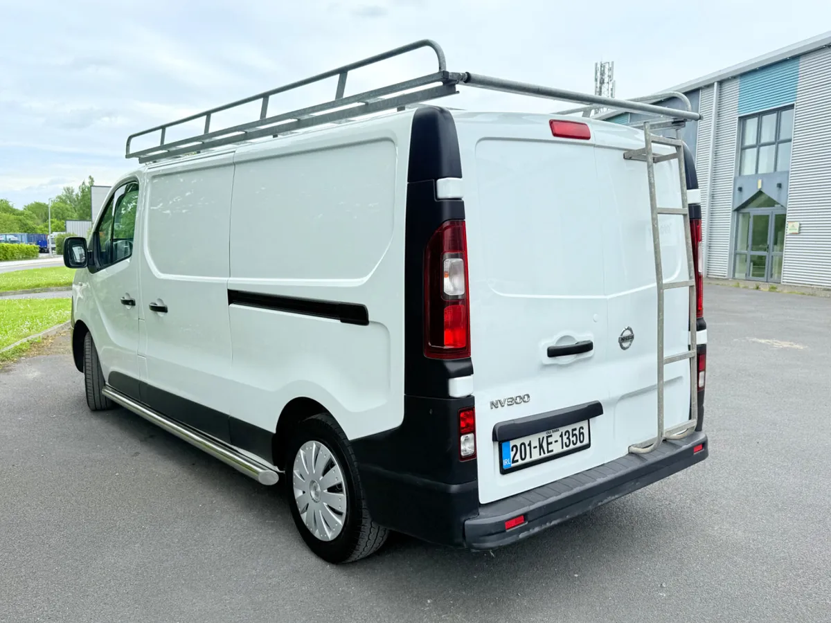 201  Nissan Primastar  NV300  XE LWB   -  New Test - Image 2