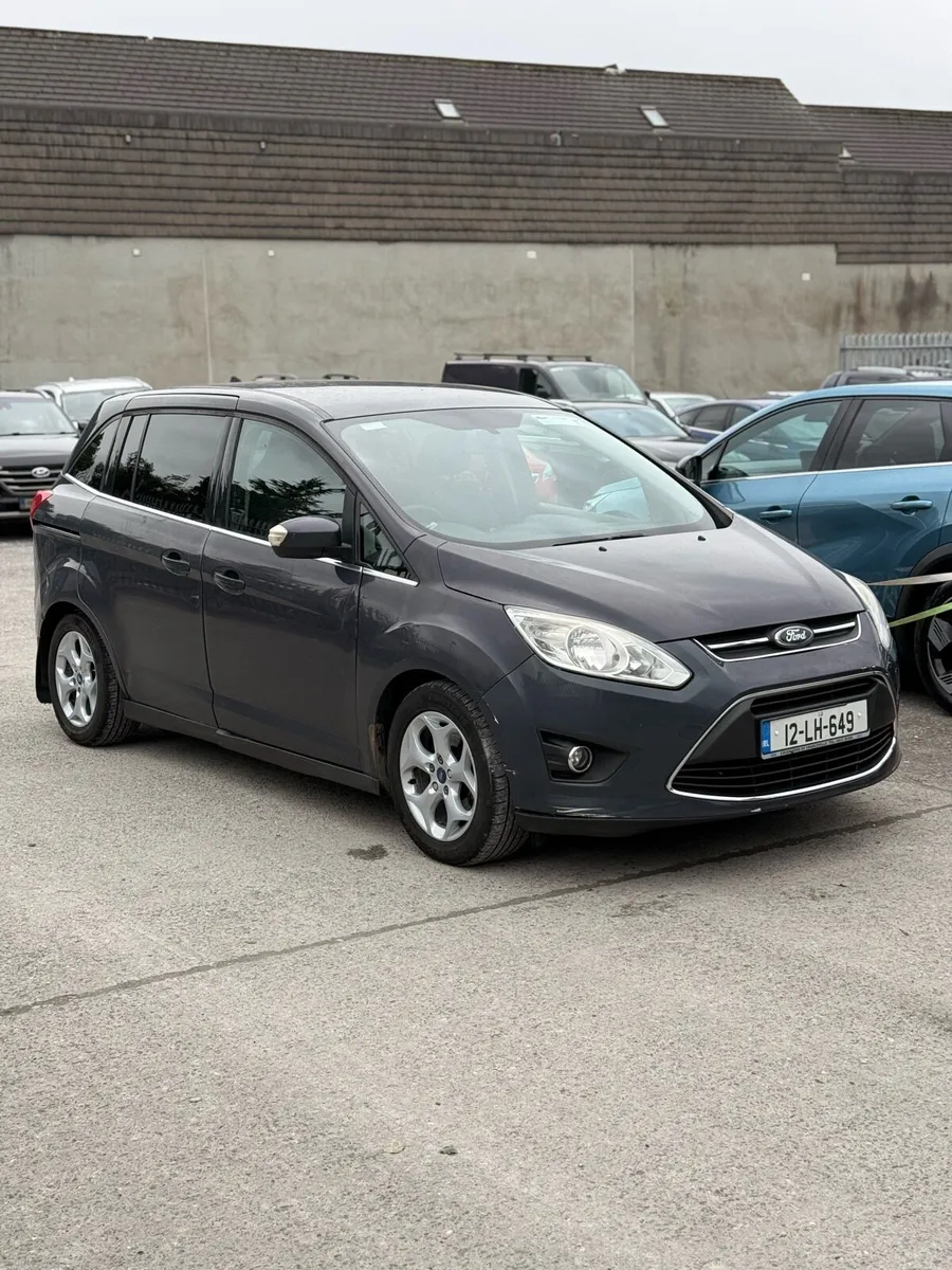 2 cars Ford Cmax / Toyota Corolla - Image 1