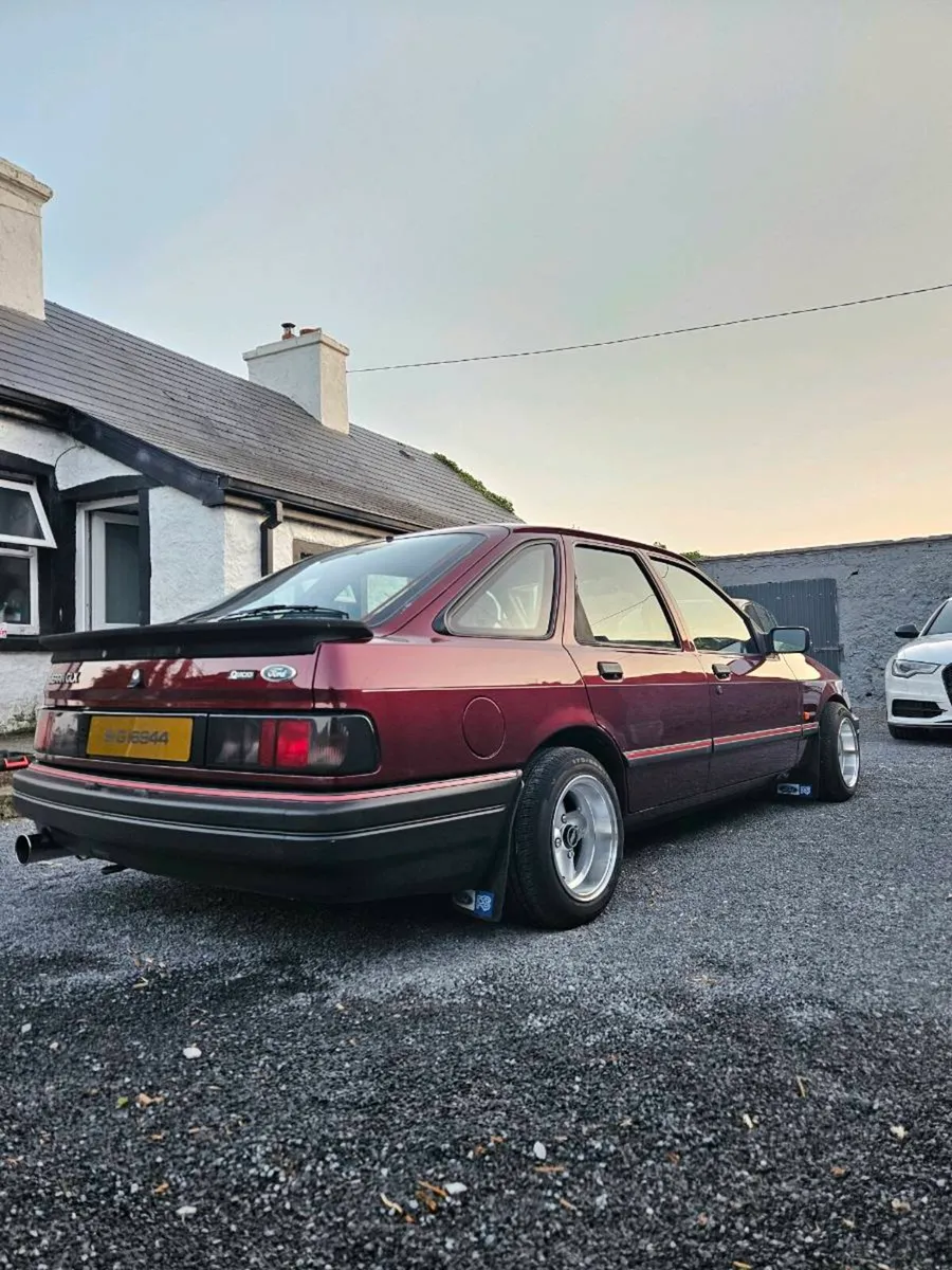 Ford Sierra - Image 3