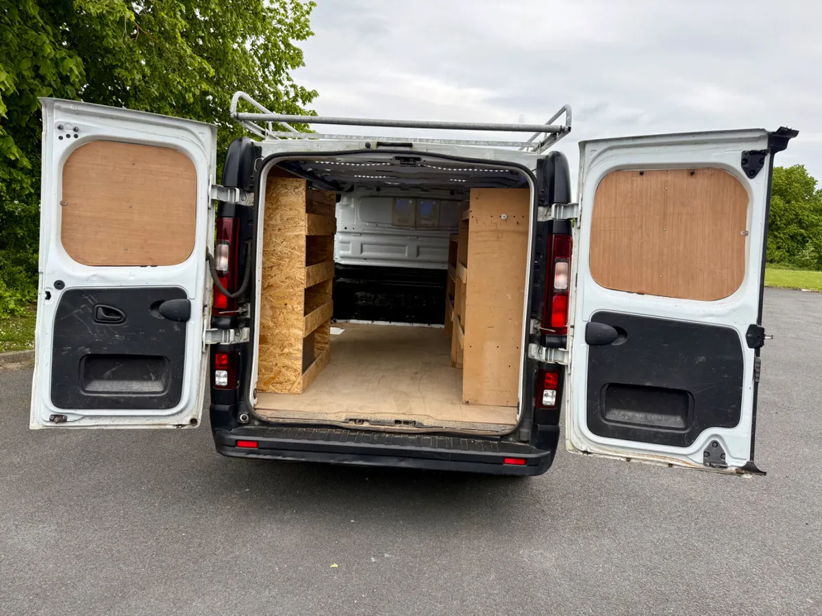 201  Nissan Primastar  NV300  XE LWB   -  New Test - Image 4