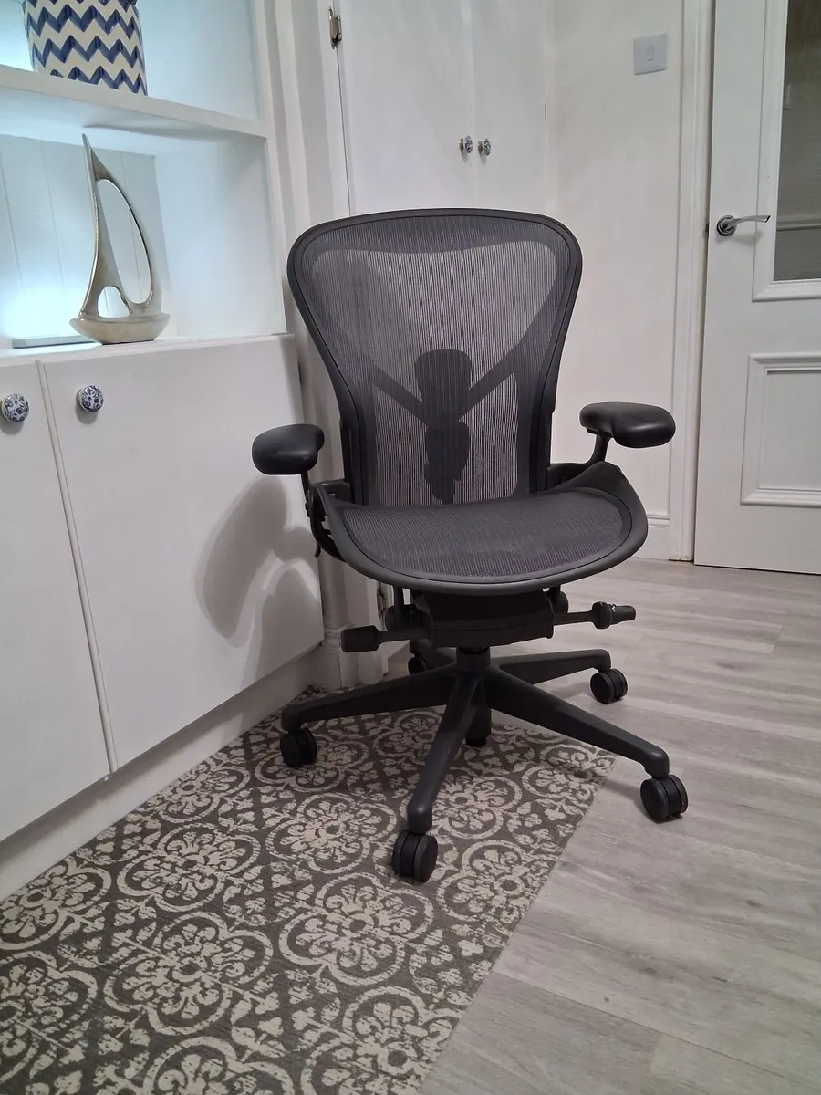 Herman Miller Aeron Ergonomic Office Chair - Image 1