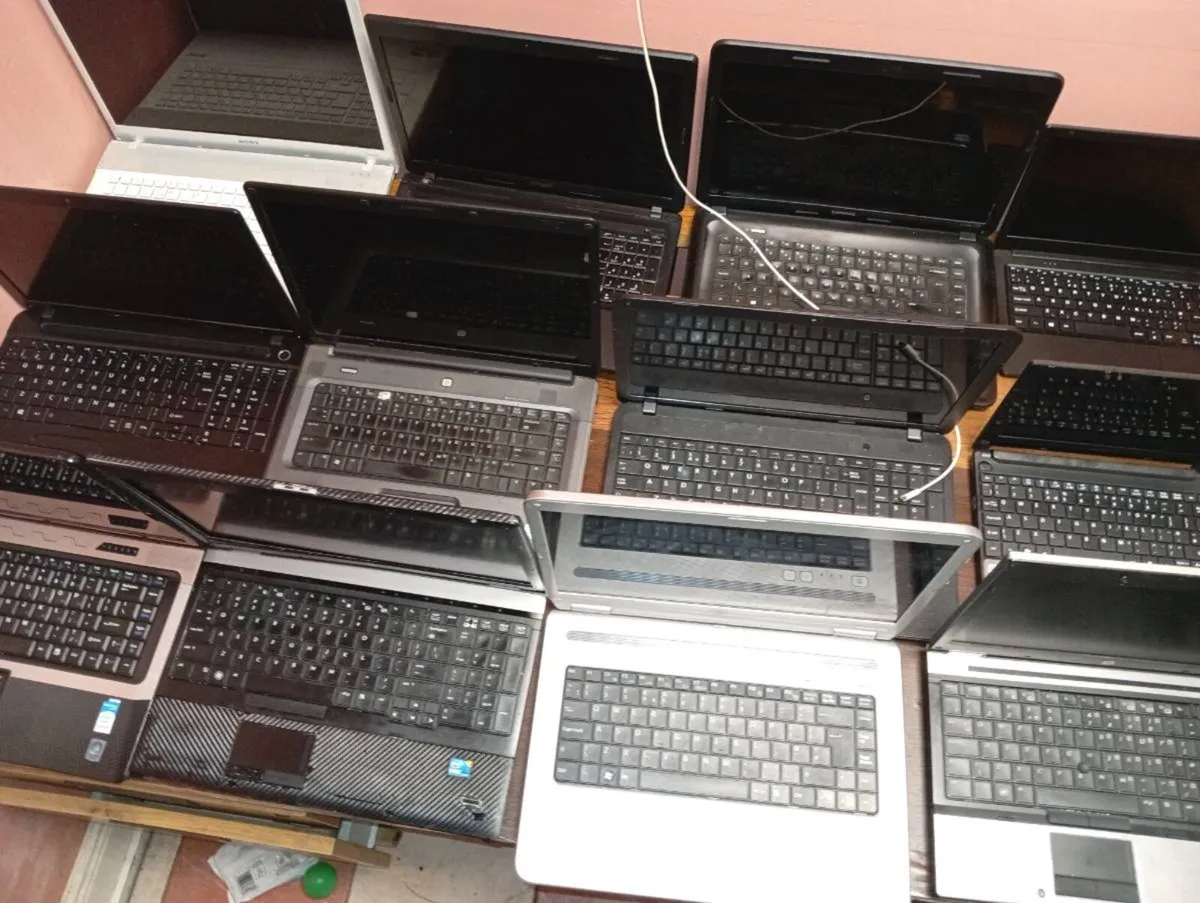 laptops - Image 3