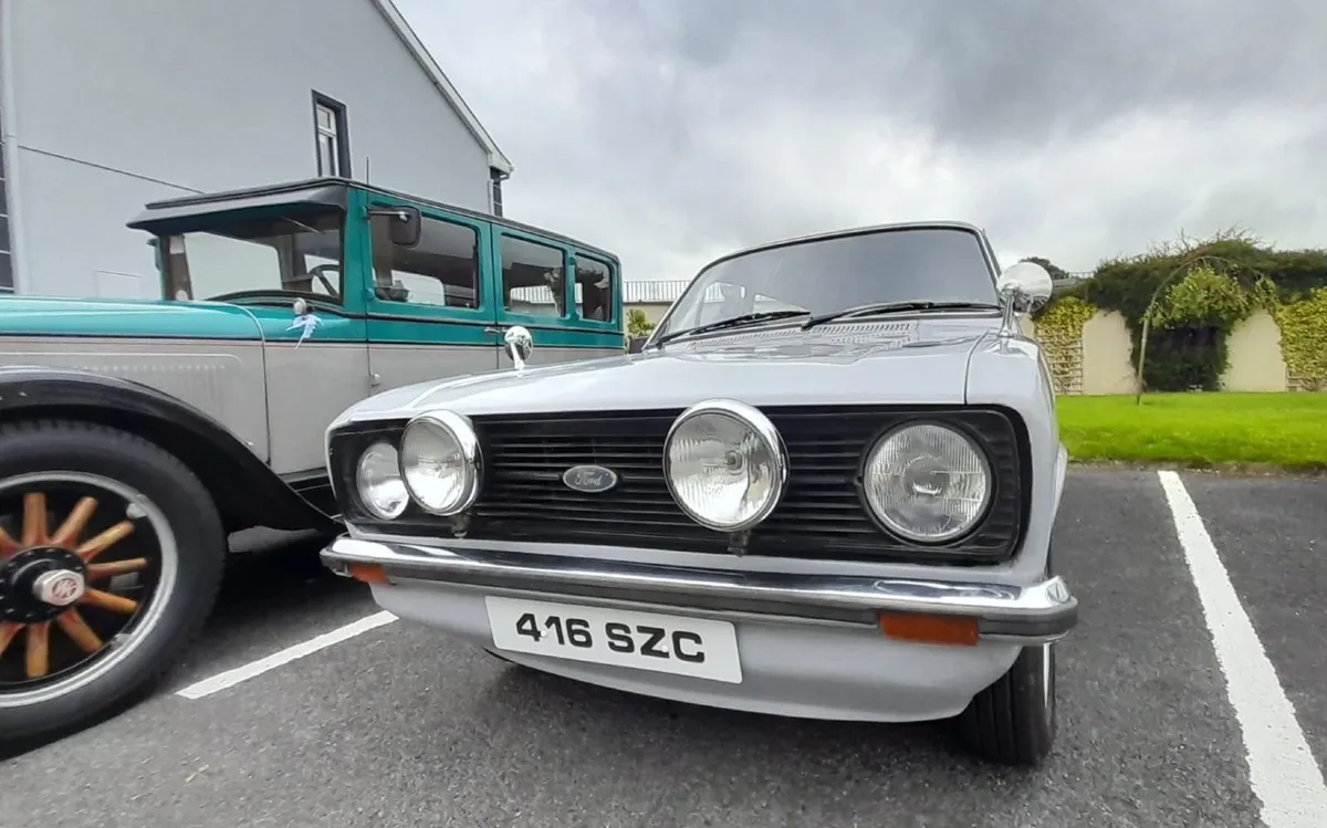 Ford Escort 1977 - Image 1
