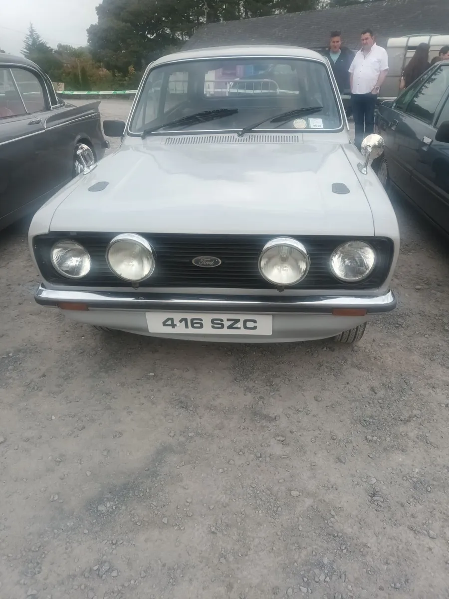 Ford Escort 1977 - Image 4