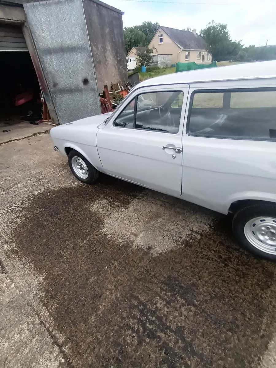 Ford Escort 1977 - Image 3