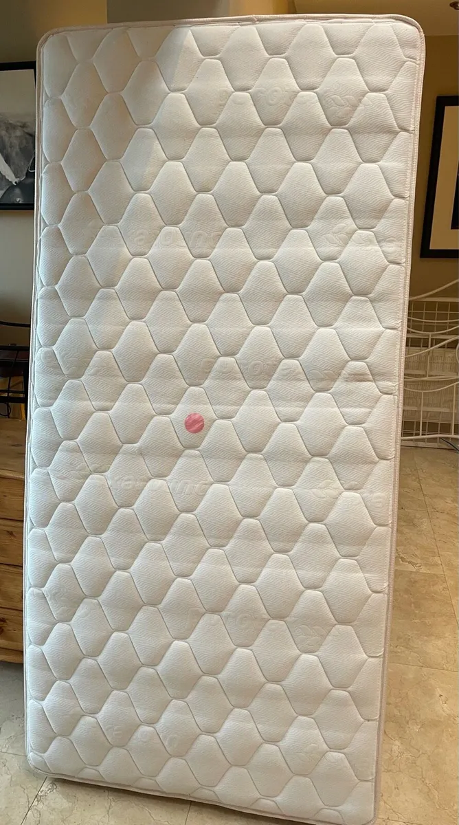 Serious Quality Very Thick Swan Single Mattress - Image 1