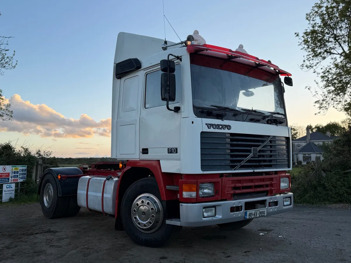 1993 Volvo F10 intercooler - Image 2