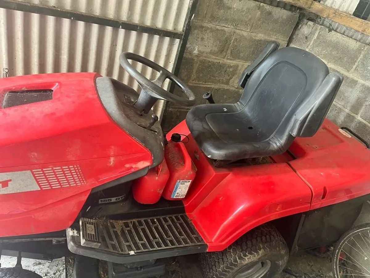 Ride on lawnmower - Image 3