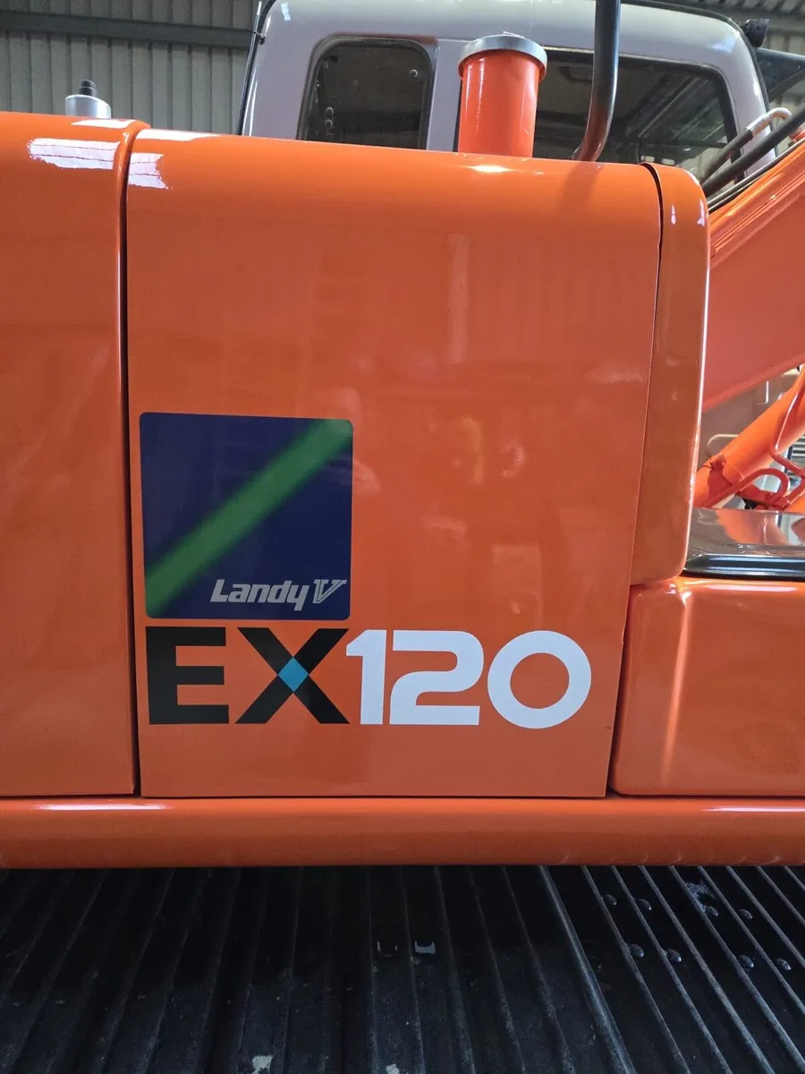 Hitachi ex120-5, No Vat - Image 4