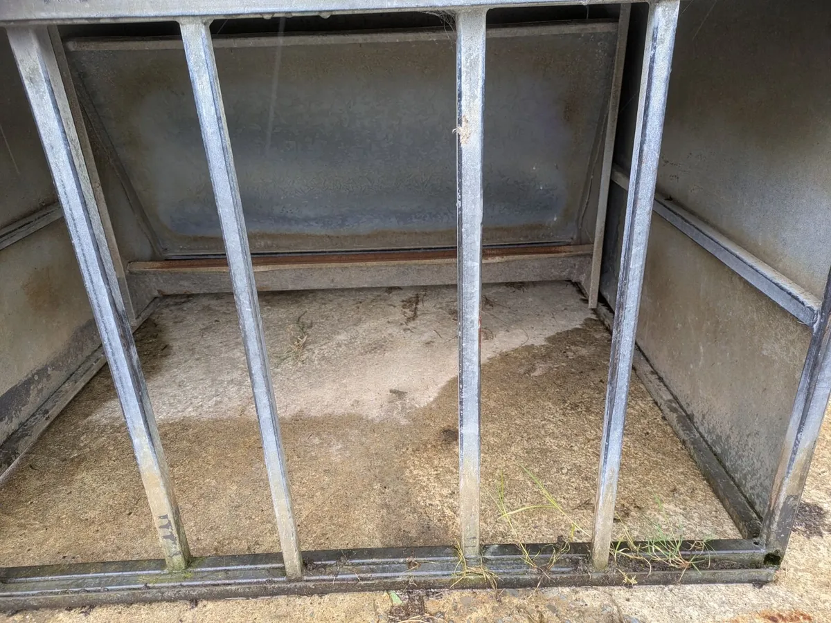 Creap feeder - Image 2