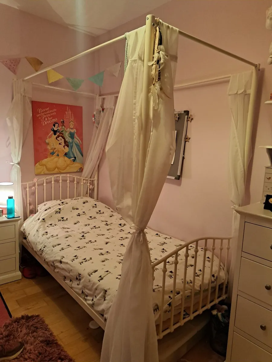 Single princess bed - Image 1
