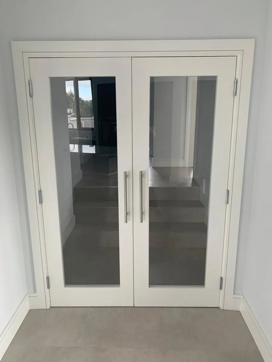 Deanta Brand new Shaker Clear Glass Doors