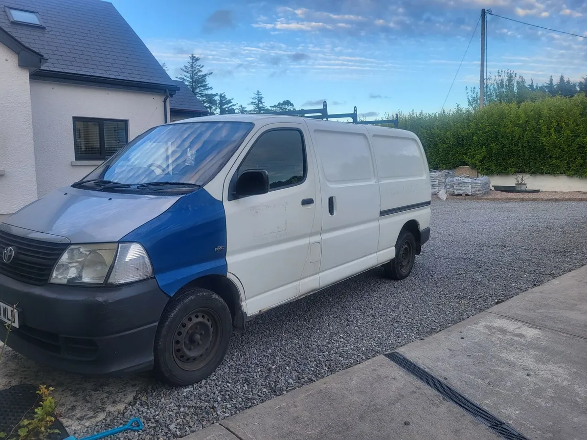 Toyota Hiace - Image 3