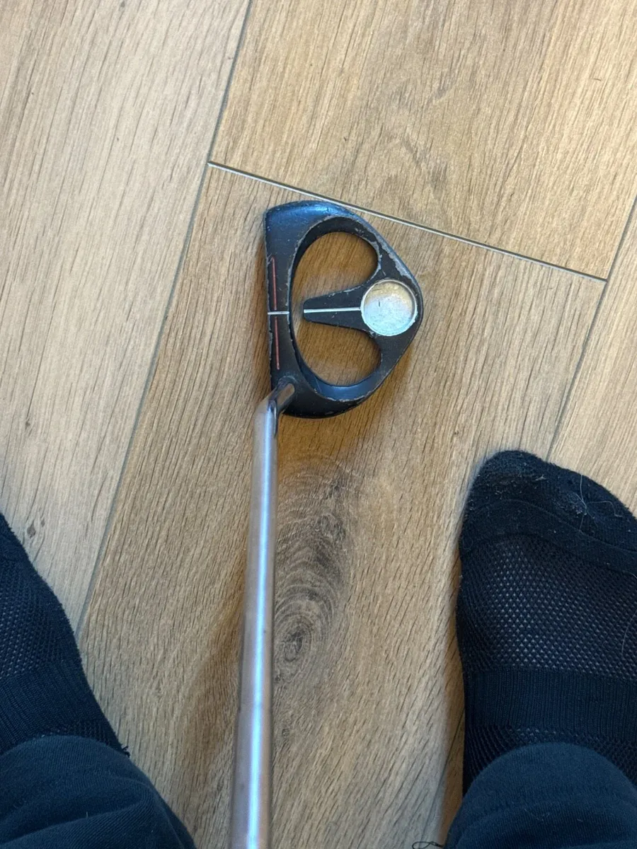 Skymax golf putter - Image 4