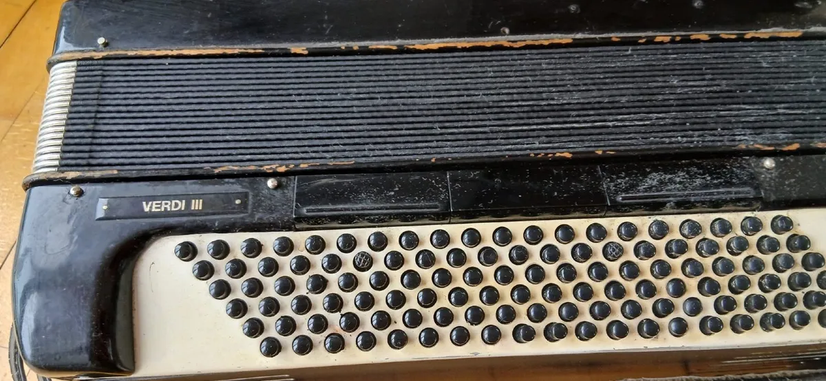Piano Accordion Honer - Image 2