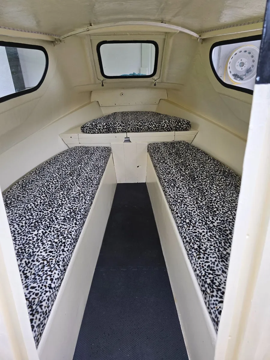 Boat - Image 4