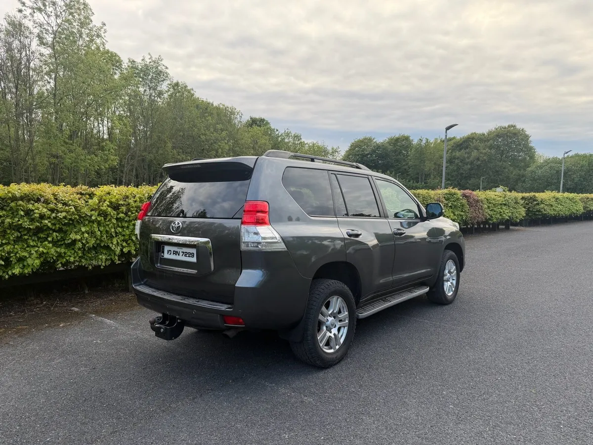 Toyota Land Cruiser - Image 3